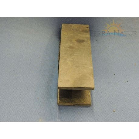 Schieferhöhlen mit Durchgang  (3 cm x 3 cm)